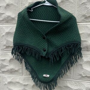 Carrig Donn Green Chevron Wool Shawl